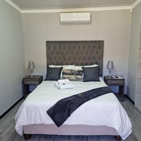 Heimat Guesthouse Welkom Bagian luar foto