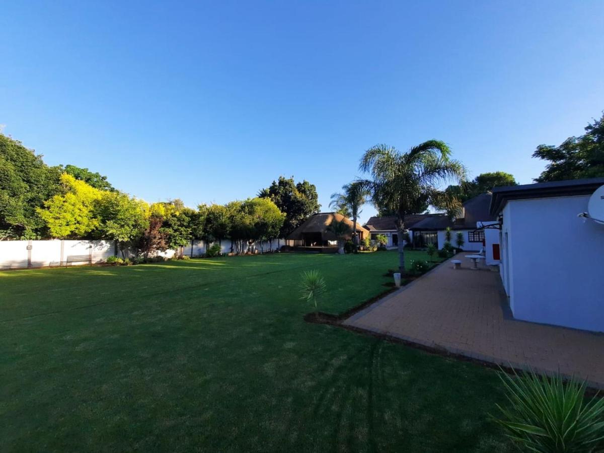 Heimat Guesthouse Welkom Bagian luar foto