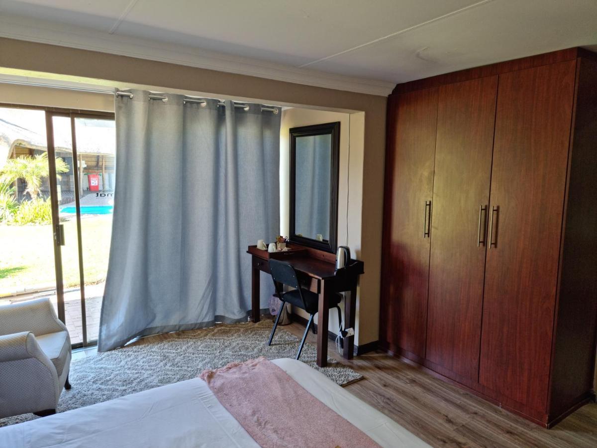 Heimat Guesthouse Welkom Bagian luar foto