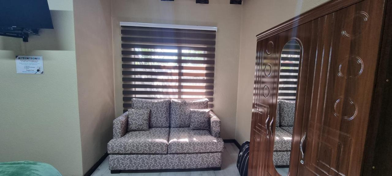 Heimat Guesthouse Welkom Bagian luar foto