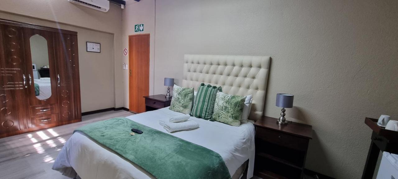 Heimat Guesthouse Welkom Bagian luar foto