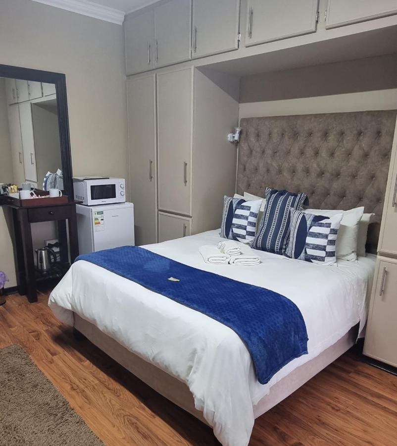 Heimat Guesthouse Welkom Bagian luar foto