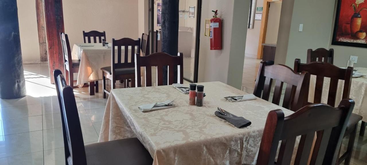 Heimat Guesthouse Welkom Bagian luar foto