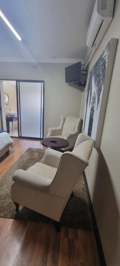 Heimat Guesthouse Welkom Bagian luar foto