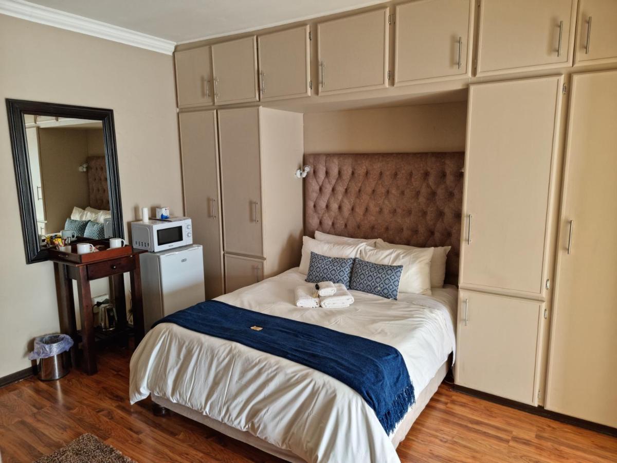 Heimat Guesthouse Welkom Bagian luar foto