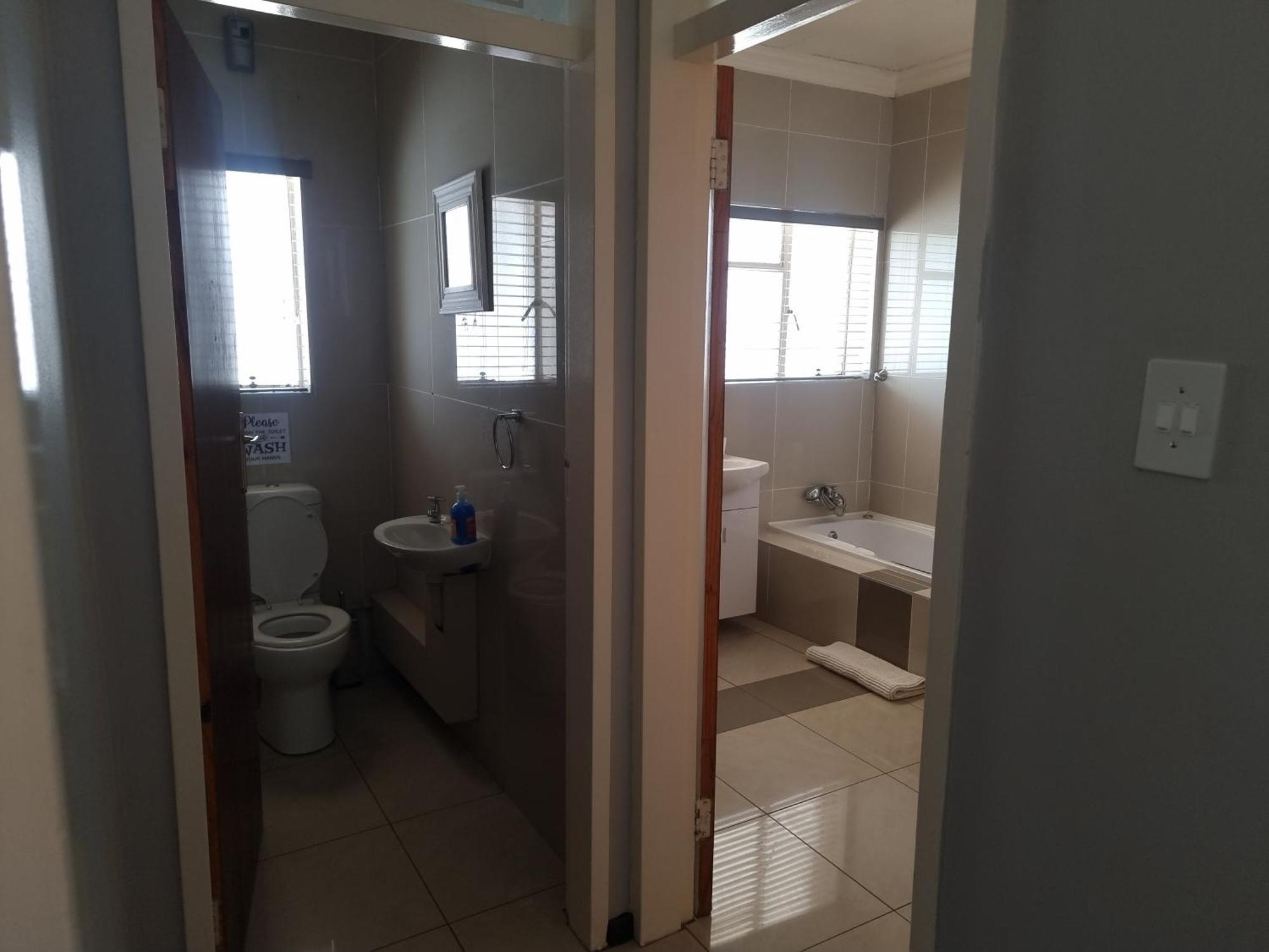 Heimat Guesthouse Welkom Bagian luar foto